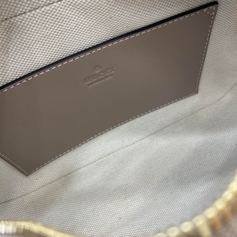 447632 24X13X7cm MP 8