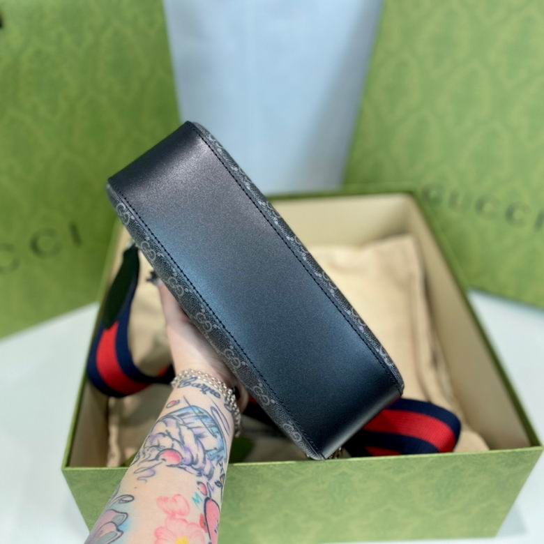 574886 24X14X7cm YG 6