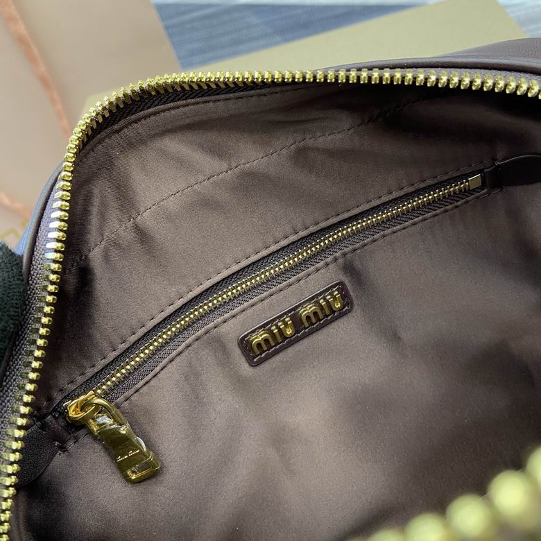 5BB124 24X17X7.5cm MP 2色 12