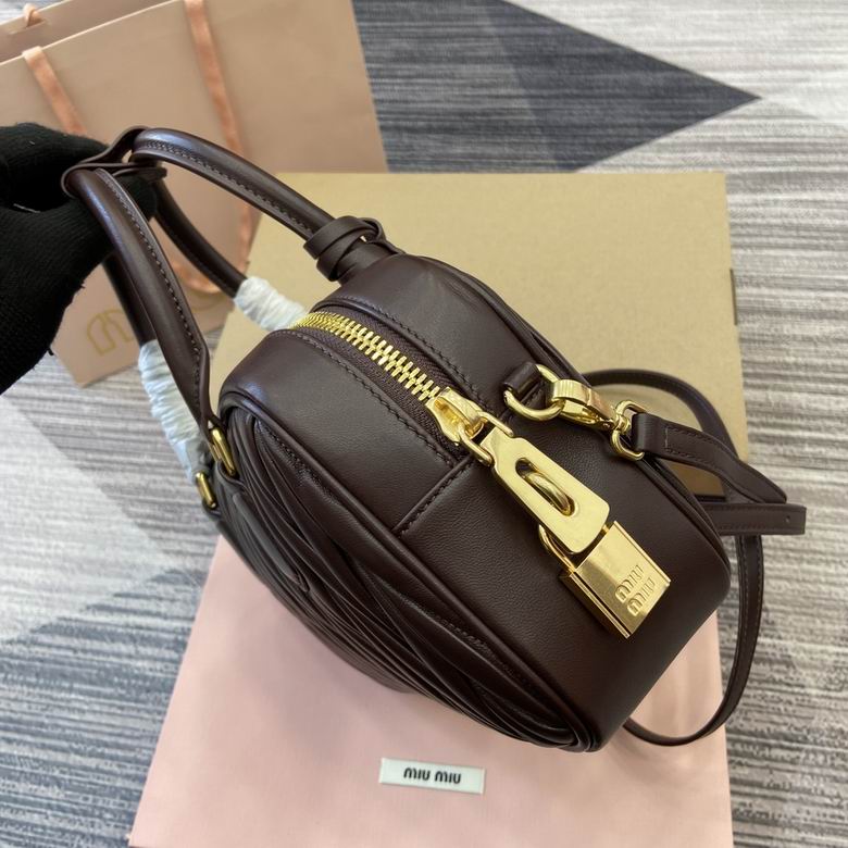 5BB124 24X17X7.5cm MP 2色 3