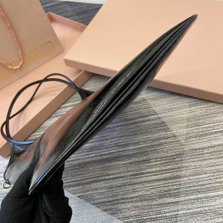 5BG231 35X40cm MP 2色 10