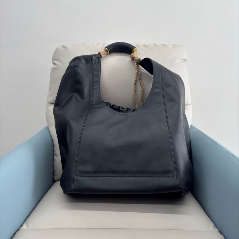 652424 32X33X34cm SS 2