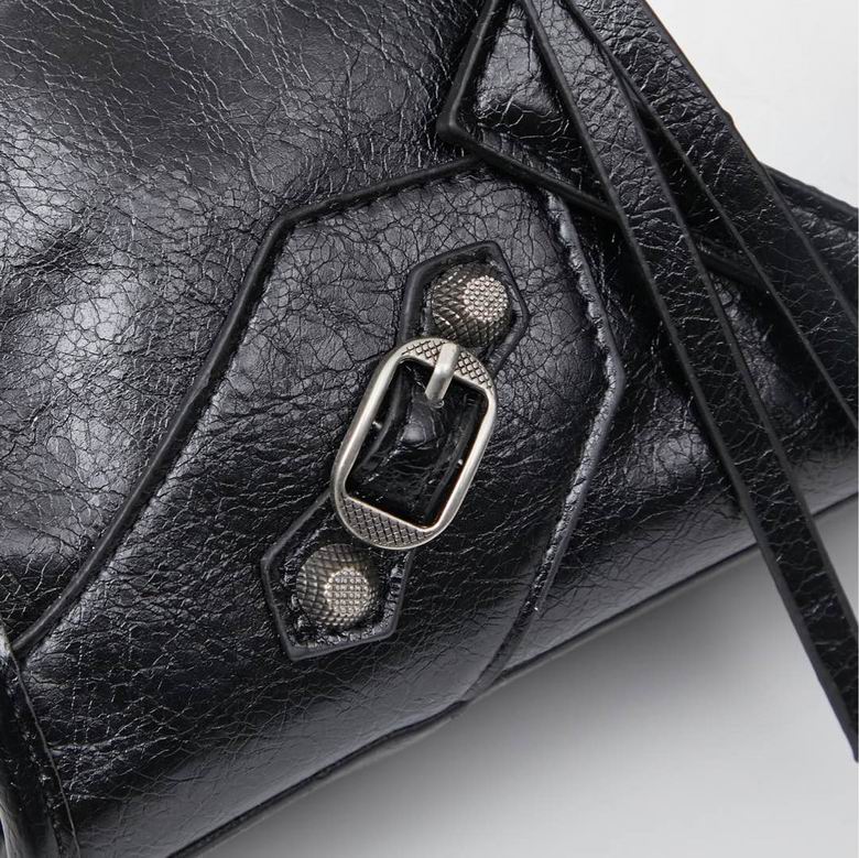 6890 36X24X10cm XMY 4色 68