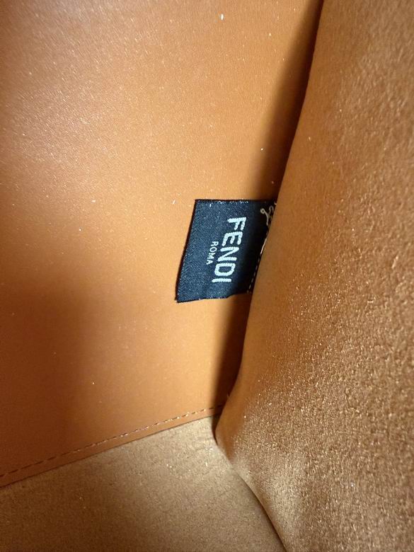 8002S 17X35X31cm YG 7