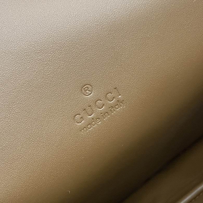 818145 27.5X16X8cm MP 3色 9