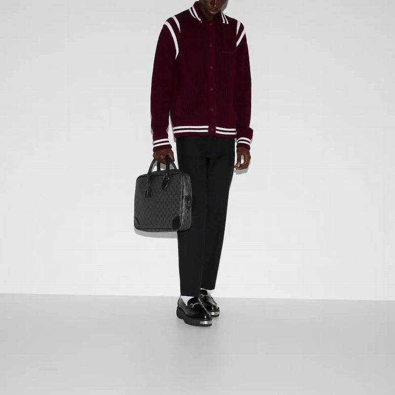 821149 40X30X6cm MP 2色 2