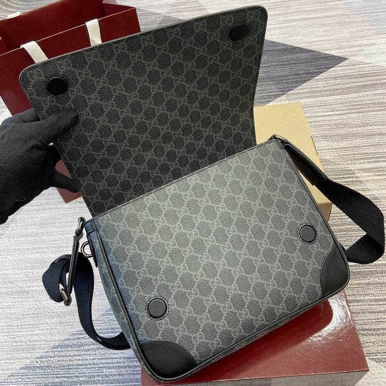 821154 29X23X7.5cm MP 7