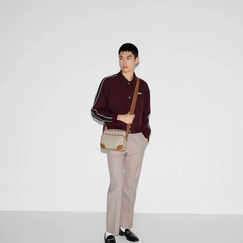 821160 23.5X18X8cm MP 2