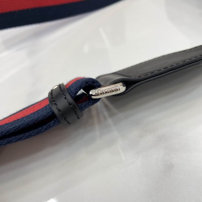 822073 17.5X7X6cm YG 8