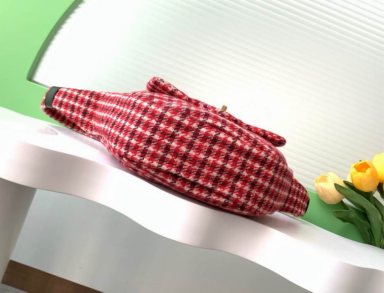 AS5052 18X30X8cm BL 3