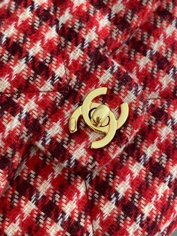 AS5052 18X30X8cm BL 4