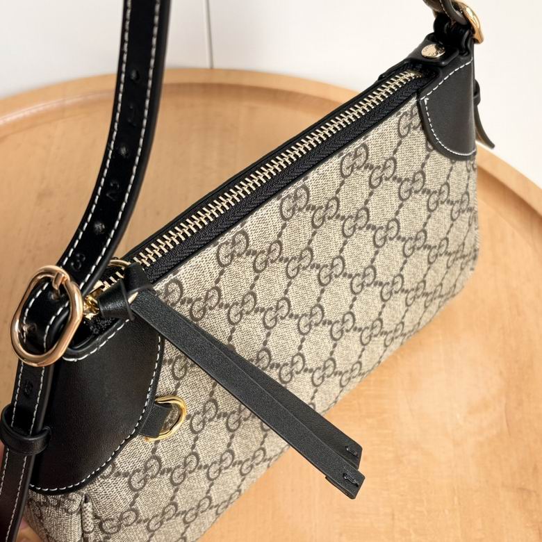 Emblem 815218 24.5X16X5cm DF 5