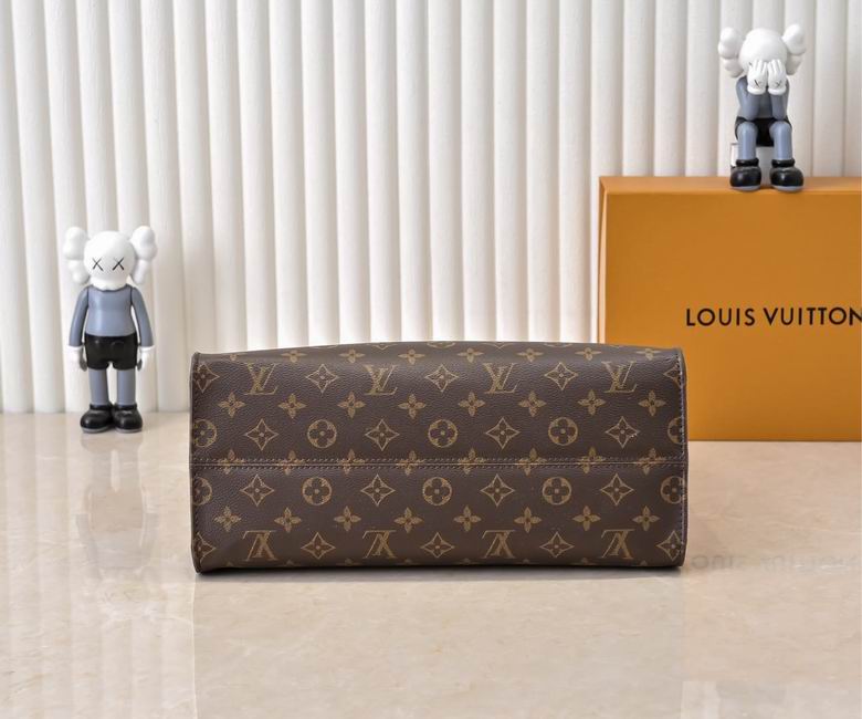 M45039 M13668 35X27X14cm YG 4