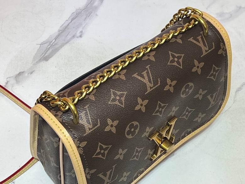 M57072 23X17X11cm YG 4