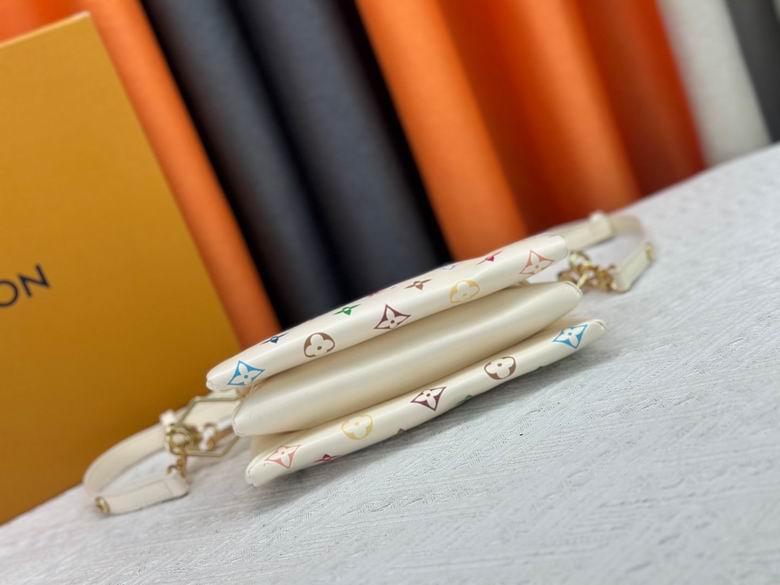 M59598 57790 21X16X7cm XMY 2色 4