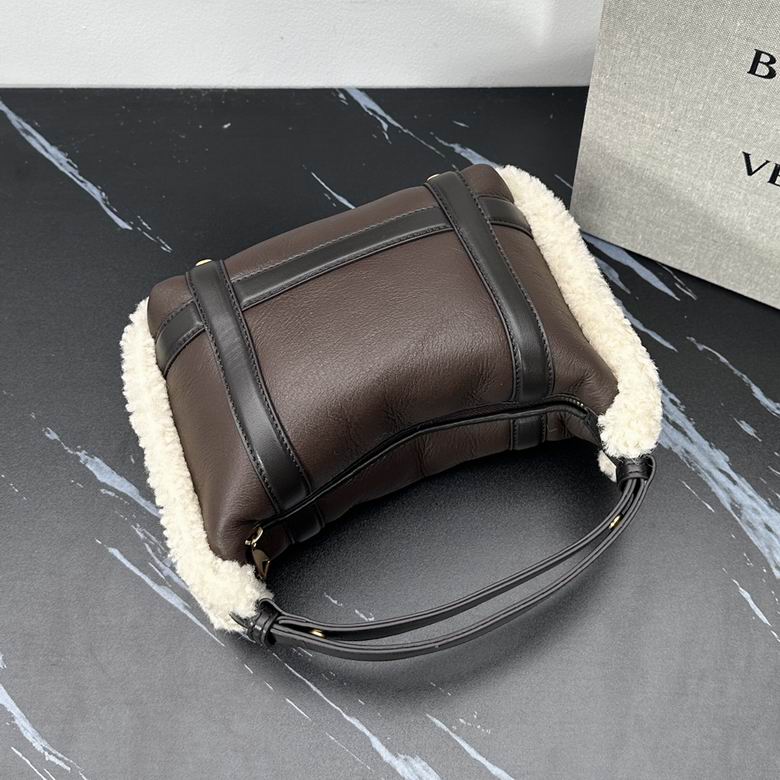 Wallace 6026 20X13X9.5cm BG 7