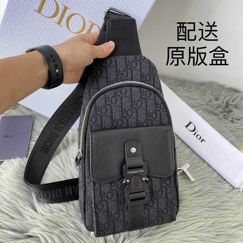 1040 30X18X5.5cm YG 4