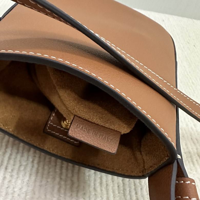 10M753 15X19.5X3cm SF 3色 8