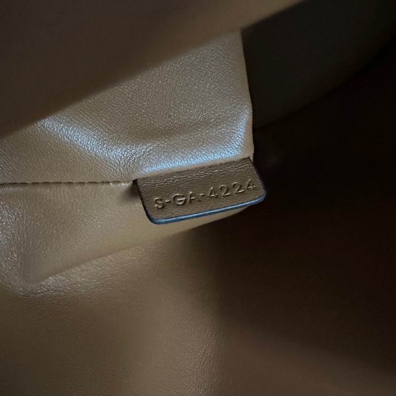 118702 25X18X13cm SF 6