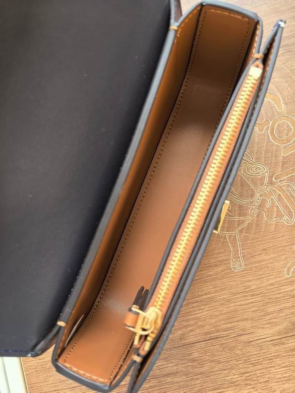 204 20.5X10.9X5.5cm TB 2色 12