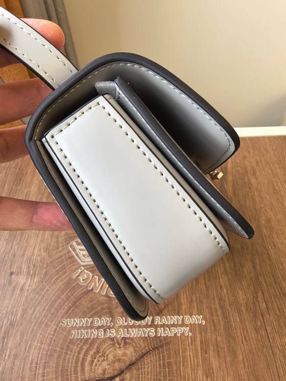 204 20.5X10.9X5.5cm TB 2色 5