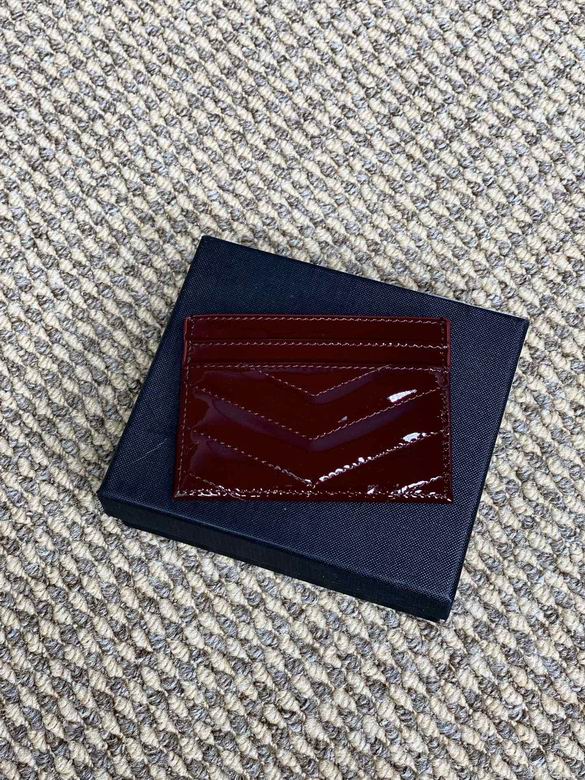 423291 10.5X7.5cm MT 2