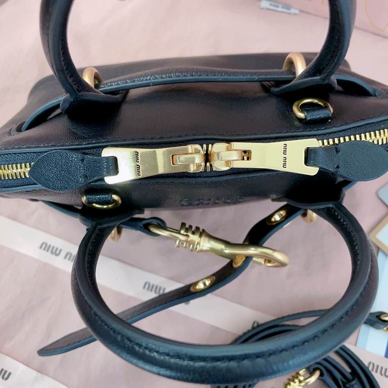 5BP090 21X13.5X8cm SF 3色 15