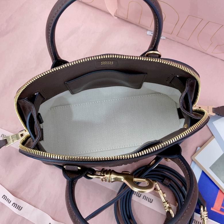 5BP090 21X13.5X8cm SF 3色 25