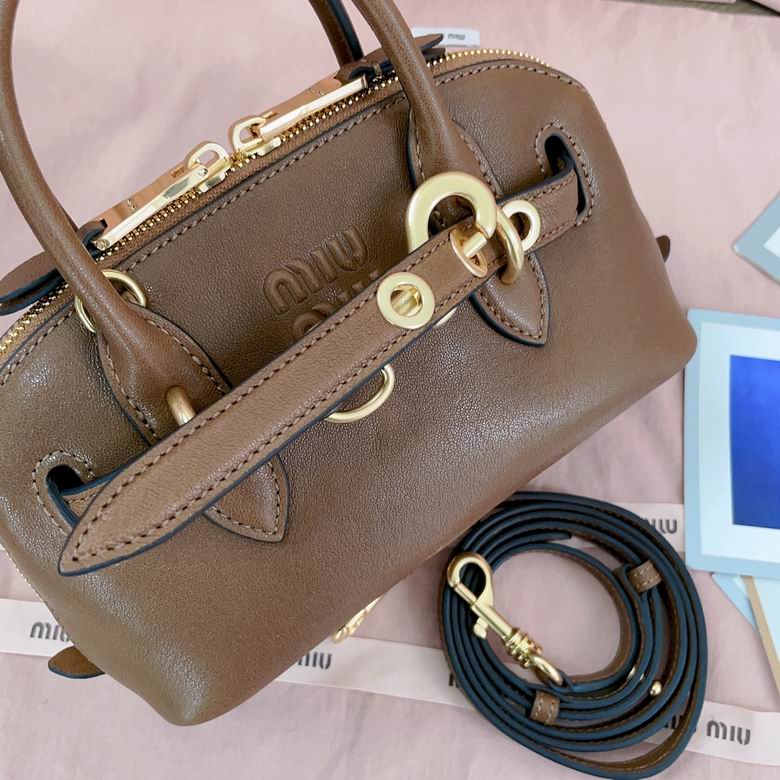 5BP090 21X13.5X8cm SF 3色 4