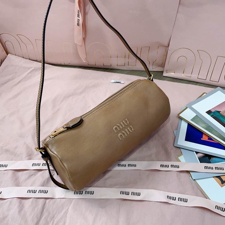 5NE851 22X9X9cm SF 2色 14