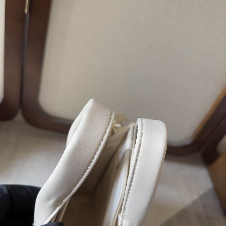 6081 26.5X20X8cm YG 2色 4