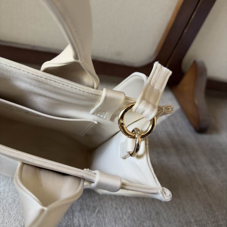 6081 26.5X20X8cm YG 2色 5