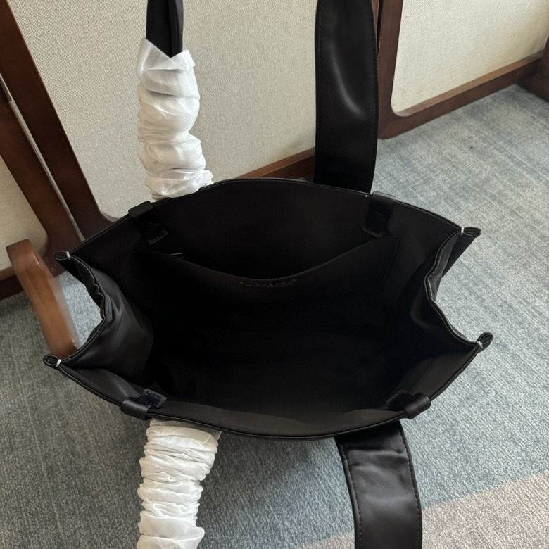 6082 37X26X12cm YG 2色 7