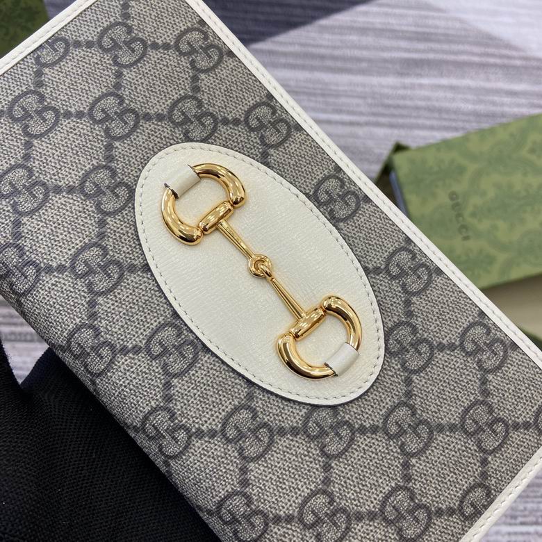 621889 19X10.5X2cm MP 4色 26