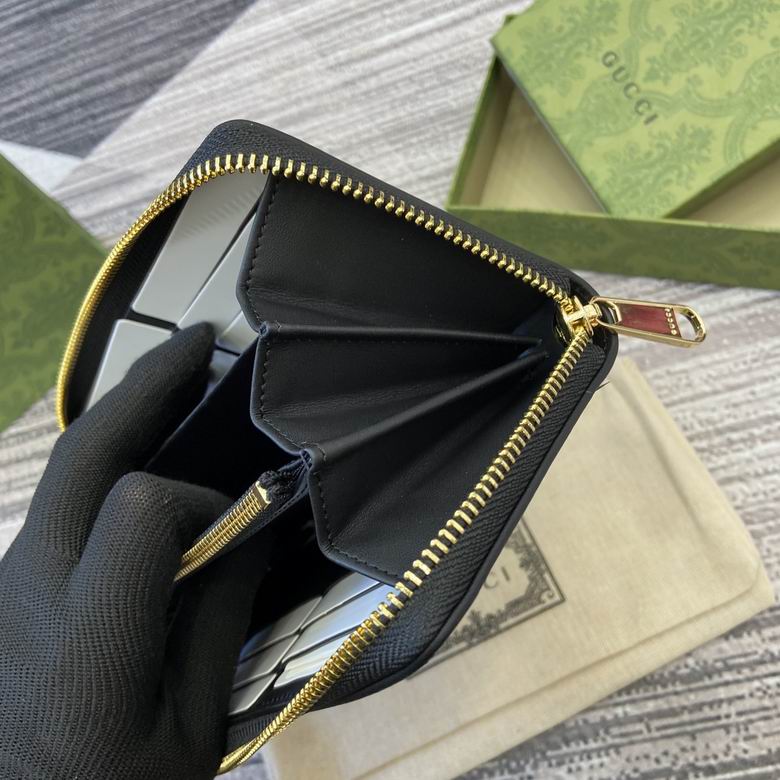 621889 19X10.5X2cm MP 4色 39