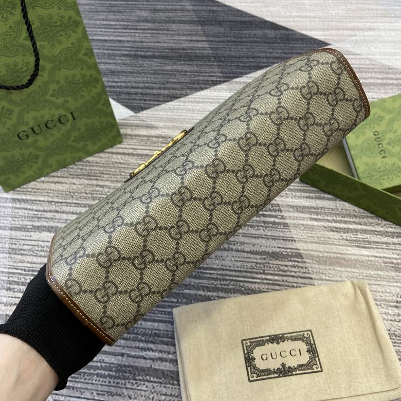 621890 25.5X20.5X6cm MP 5