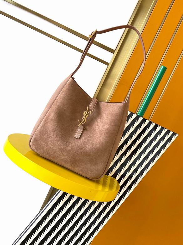 713938 22X22X10cm YG 0