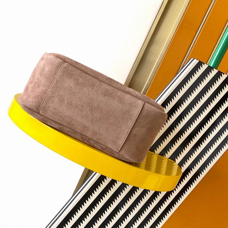 713938 22X22X10cm YG 3