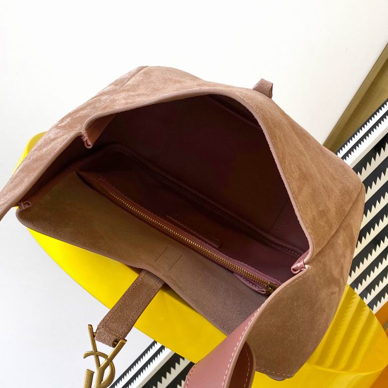 713938 22X22X10cm YG 7