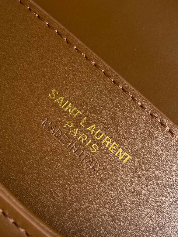 800846 17.5X21X8cm YG 8