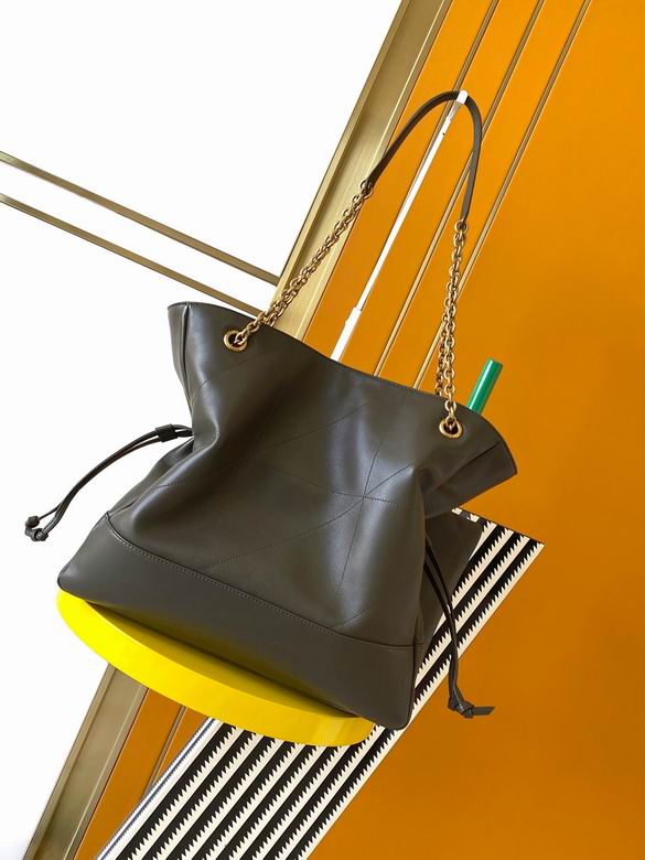 809824 34X27X3cm YG 3