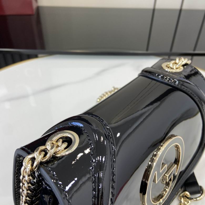 815711 21.5X11X8cm YG 4