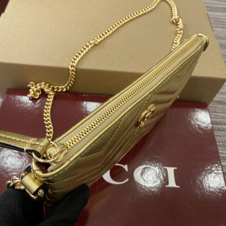 824950 22X12X2cm MP 5