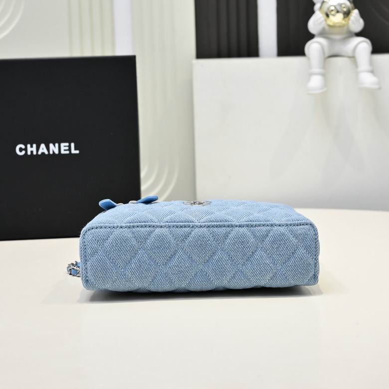 AP4407 17X19.5X5cm BL 13