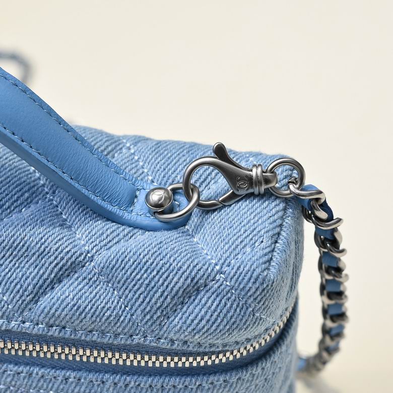 AP4407 17X19.5X5cm BL 14