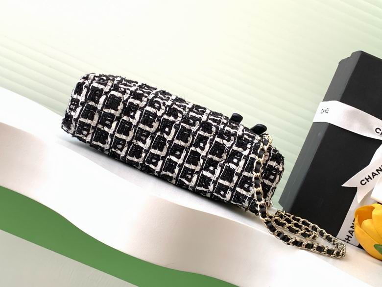 AP4407 17X19.5X5cm BL 3