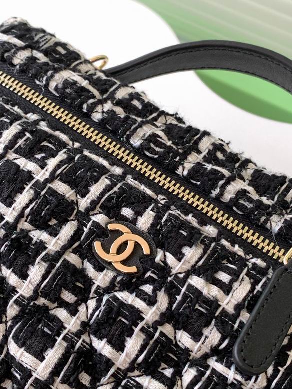 AP4407 17X19.5X5cm BL 4