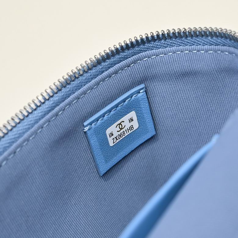 AP4407 17X19.5X5cm BL 8