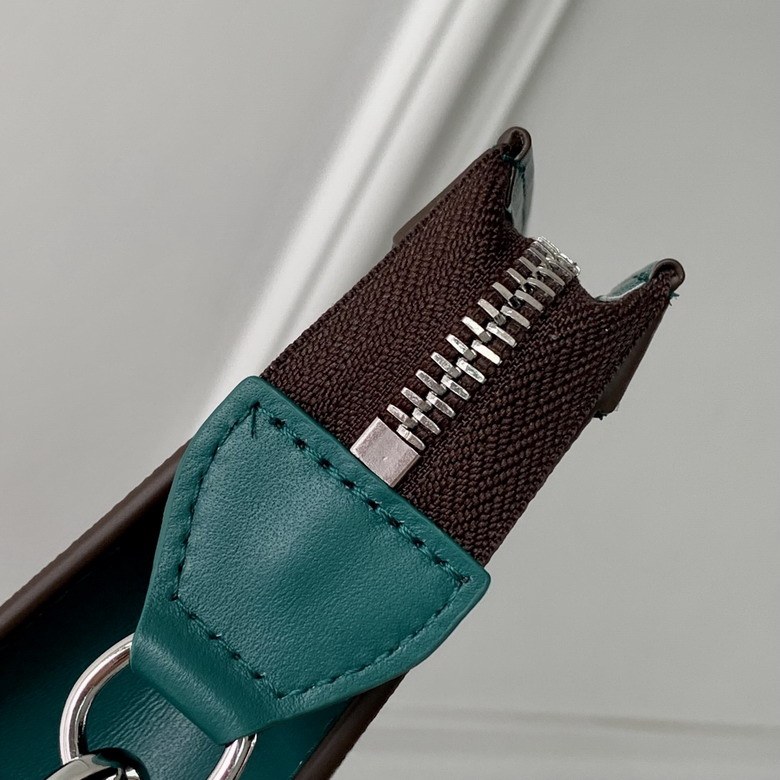 Alpha M81124 18 5x11x6 5cm gf2_7