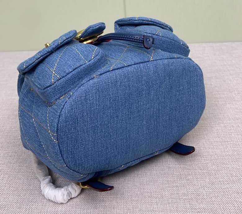 CZ747 21X20X10cm AZ 6